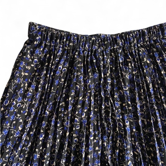 J. Crew Black Pleated Midi Skirt with Blue Floral Print - Picture 2 of 4